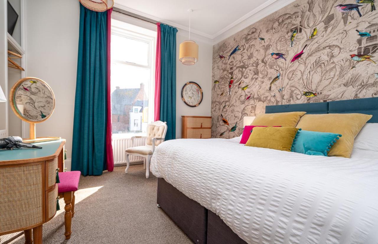Antrim House Guest Rooms & Suites (Adults Only) พอร์ตรัช ภายนอก รูปภาพ