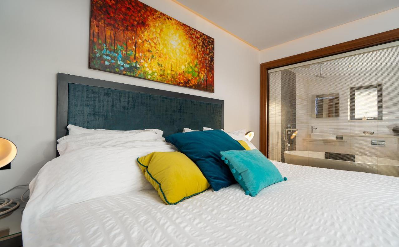 Antrim House Guest Rooms & Suites (Adults Only) พอร์ตรัช ภายนอก รูปภาพ