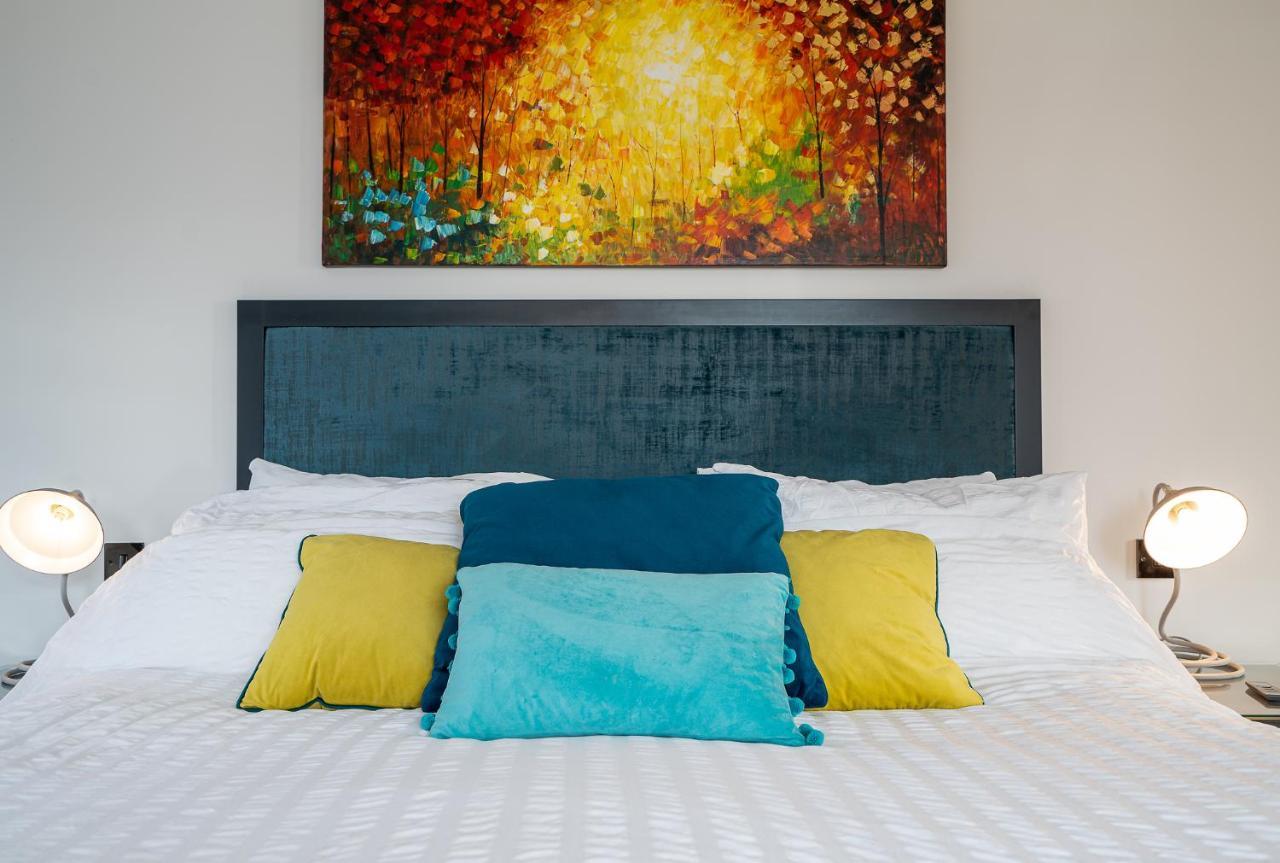 Antrim House Guest Rooms & Suites (Adults Only) พอร์ตรัช ภายนอก รูปภาพ